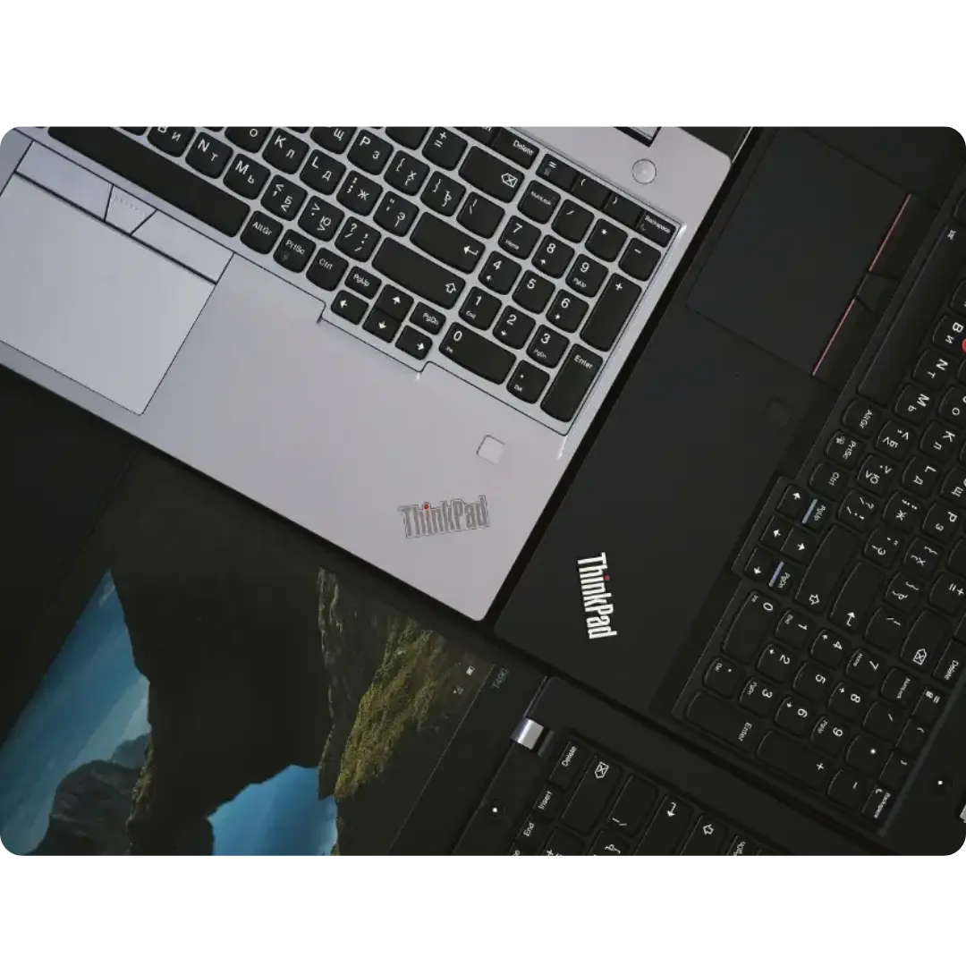 Overblik over to ThinkPad laptops på datamarkedet